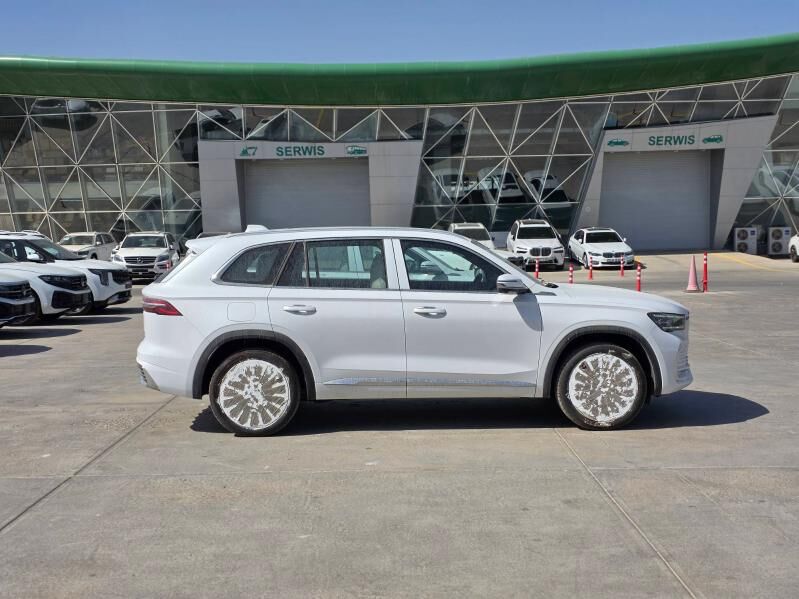 Geely Monjaro 2025 - 630 000 TMT - 11 мкр - img 3