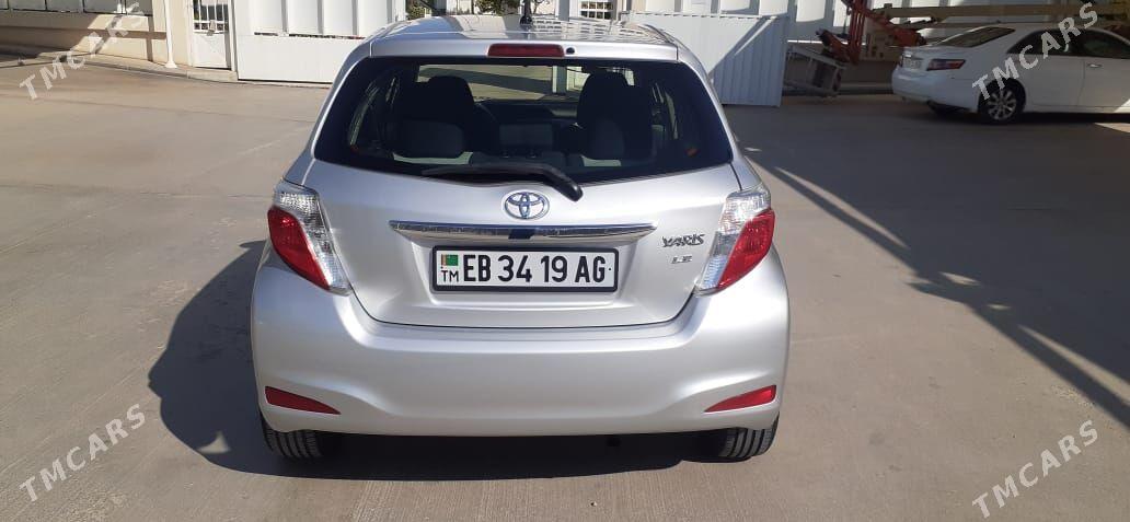 Toyota Yaris 2012 - 138 000 TMT - Ашхабад - img 5