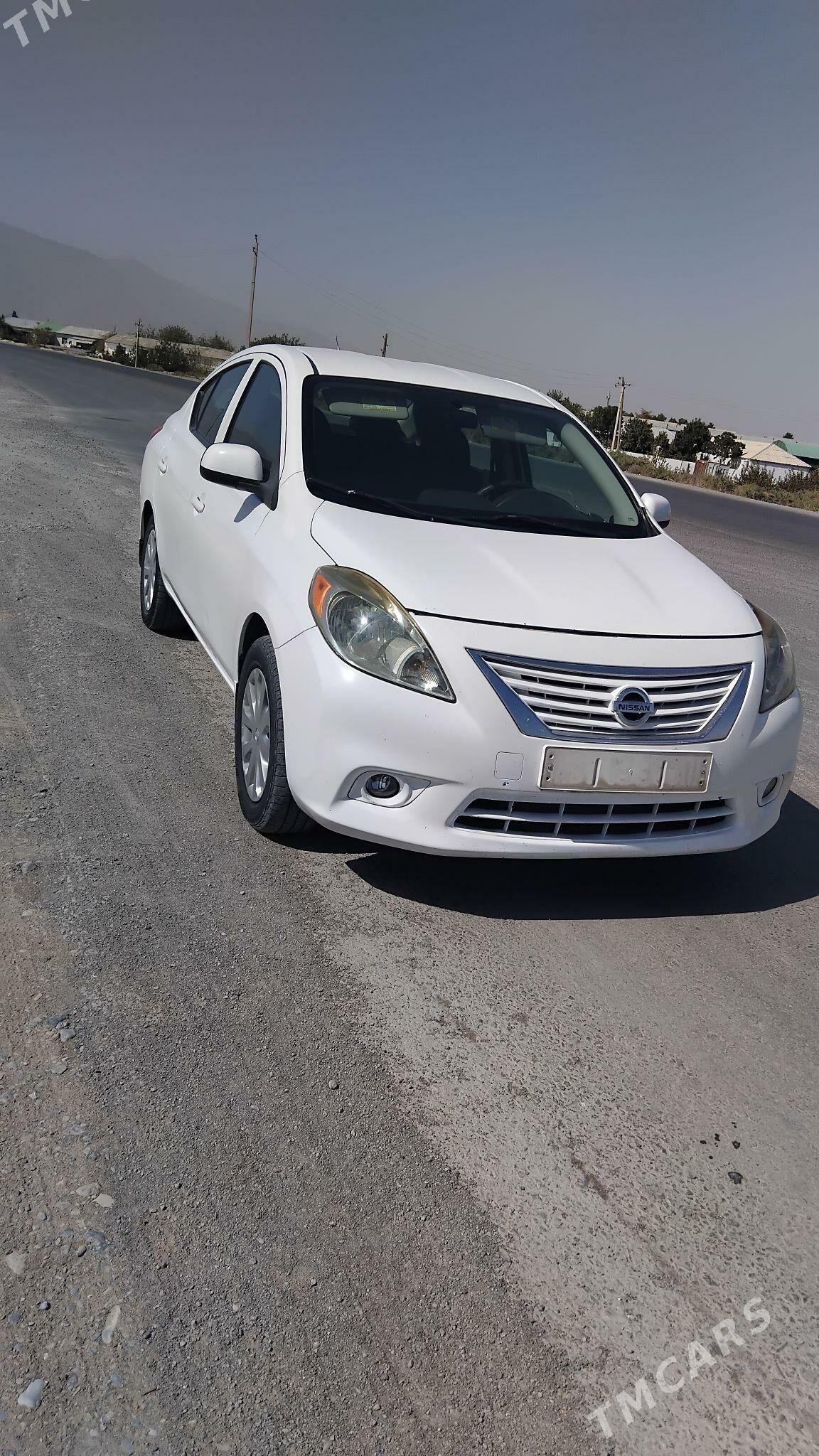 Nissan Versa 2011 - 115 000 TMT - Гёкдепе - img 5