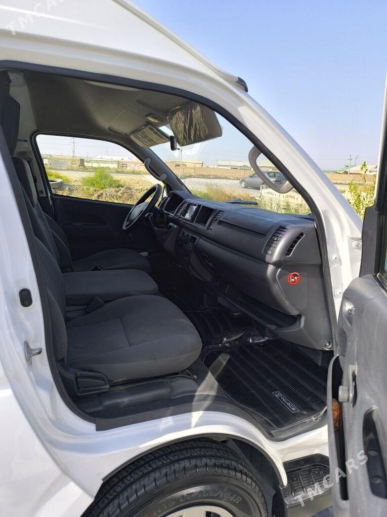 Toyota Hiace 2021 - 425 000 TMT - Байрамали - img 9