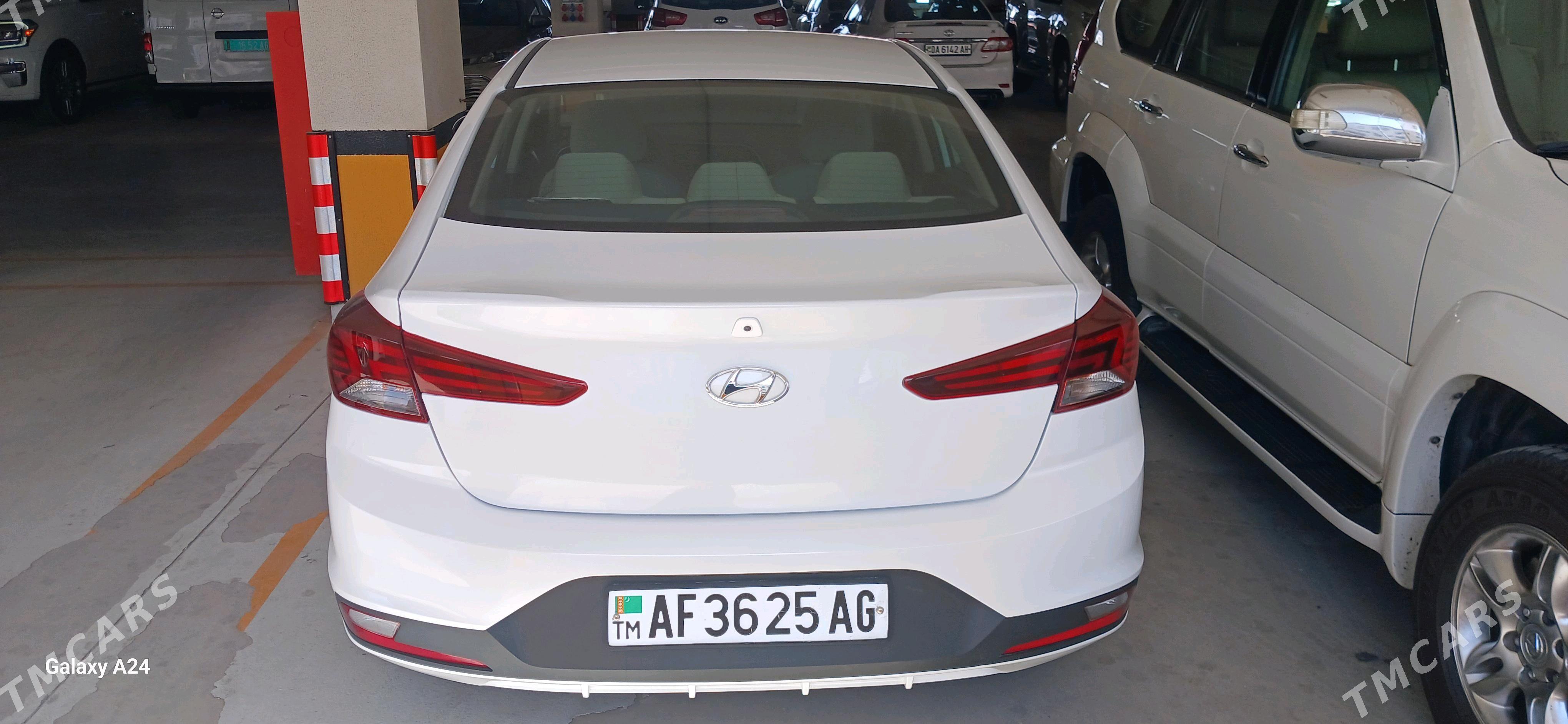 Hyundai Elantra 2020 - 240 000 TMT - Aşgabat - img 5