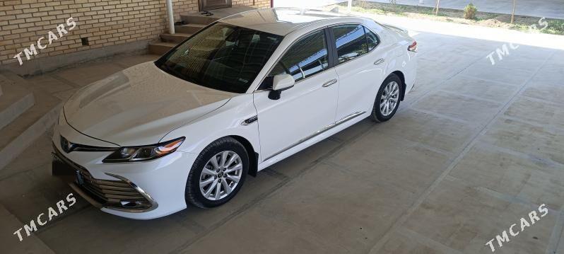 Toyota Camry 2019 - 310 000 TMT - Мары - img 3
