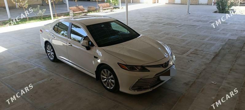 Toyota Camry 2019 - 310 000 TMT - Мары - img 5