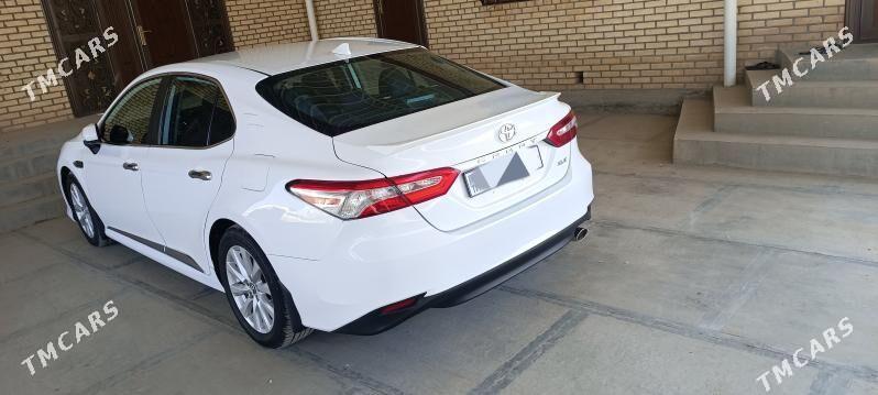 Toyota Camry 2019 - 310 000 TMT - Мары - img 2