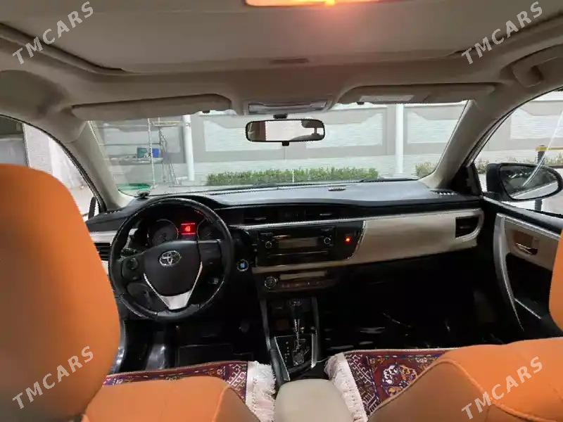 Toyota Corolla 2015 - 300 000 TMT - Акдепе - img 3