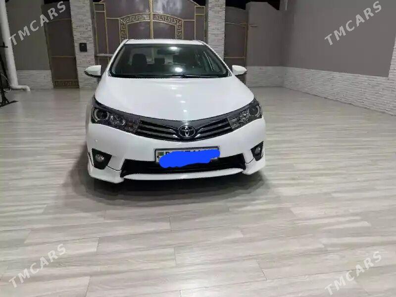 Toyota Corolla 2015 - 300 000 TMT - Акдепе - img 6