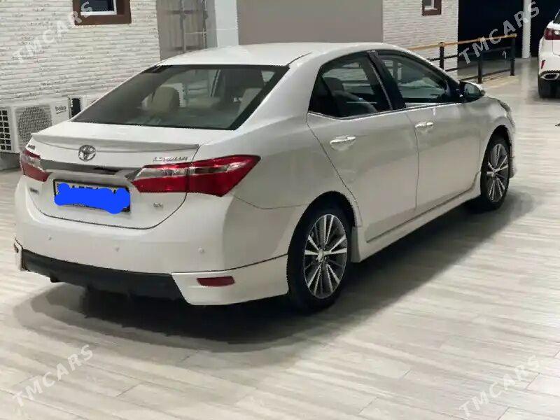 Toyota Corolla 2015 - 300 000 TMT - Акдепе - img 7