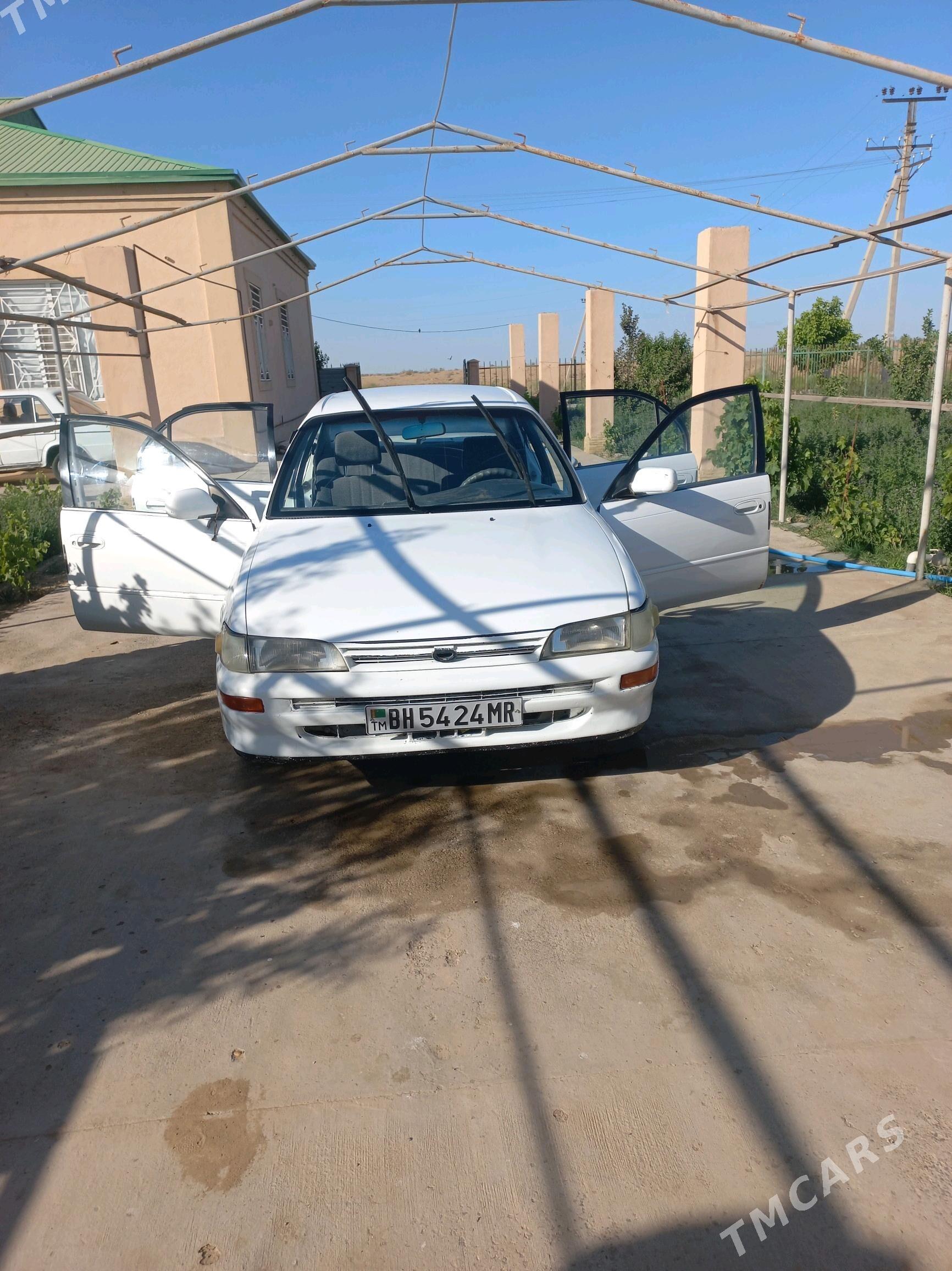 Toyota Corolla 1993 - 50 000 TMT - Туркменгала - img 3