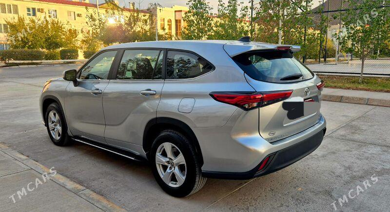 Toyota Highlander 2023 - 452 000 TMT - Балканабат - img 4