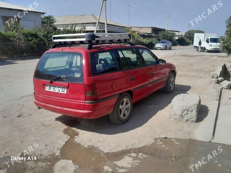 Opel Astra 1995 - 45 000 TMT - Дашогуз - img 4