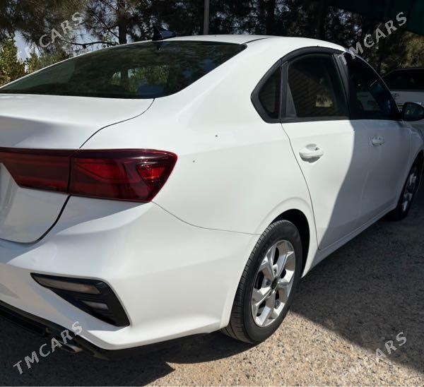 Kia Forte 2021 - 250 000 TMT - Мары - img 7