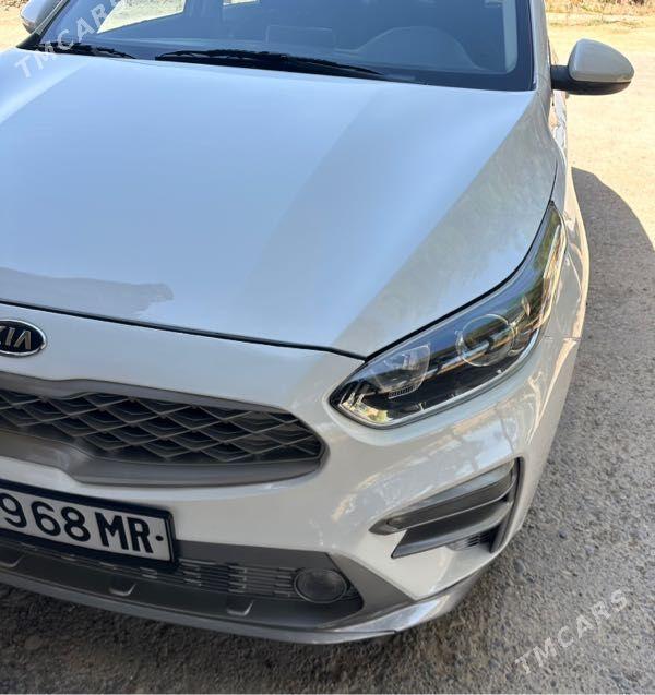 Kia Forte 2021 - 250 000 TMT - Мары - img 9