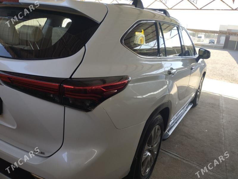 Toyota Highlander 2022 - 550 000 TMT - Mary - img 3
