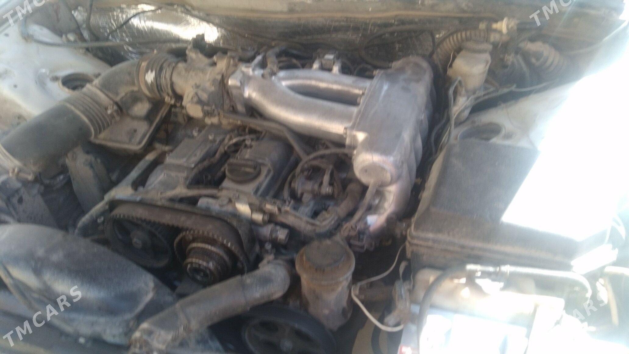 Toyota Cresta 1993 - 45 000 TMT - Мургап - img 2
