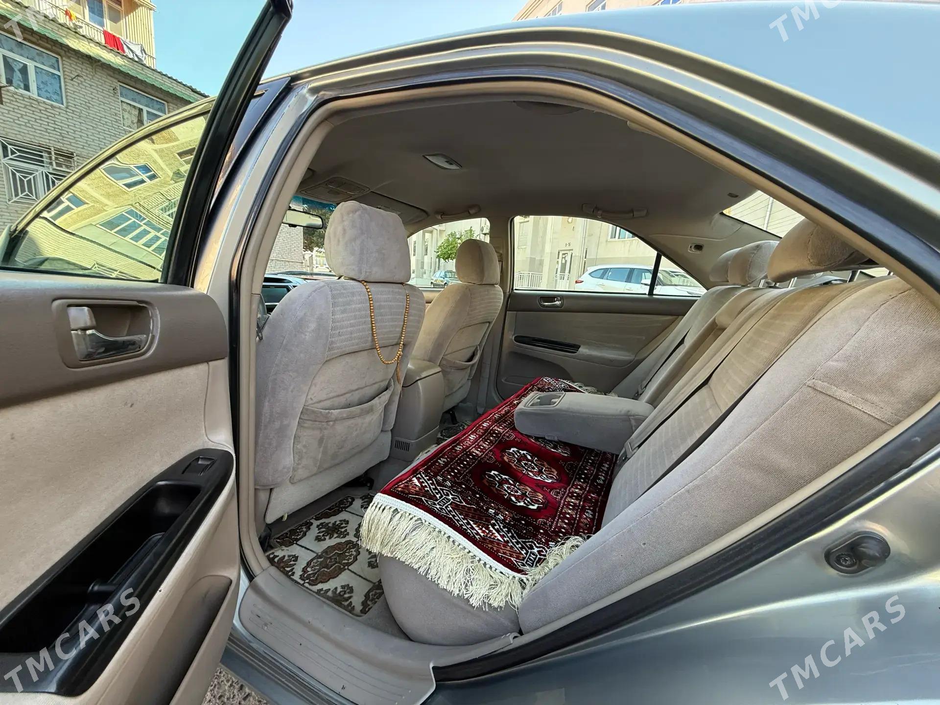 Toyota Camry 2005 - 170 000 TMT - Теджен - img 4