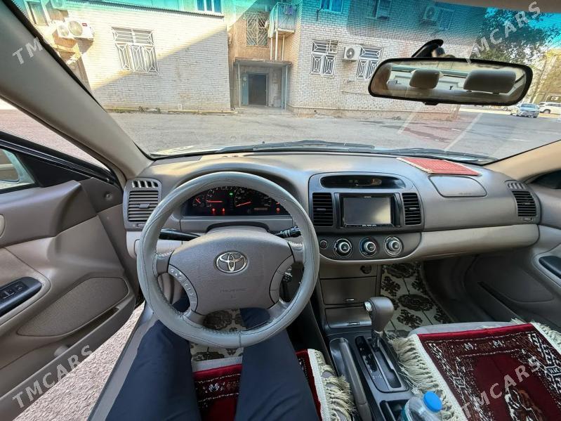 Toyota Camry 2005 - 170 000 TMT - Теджен - img 3