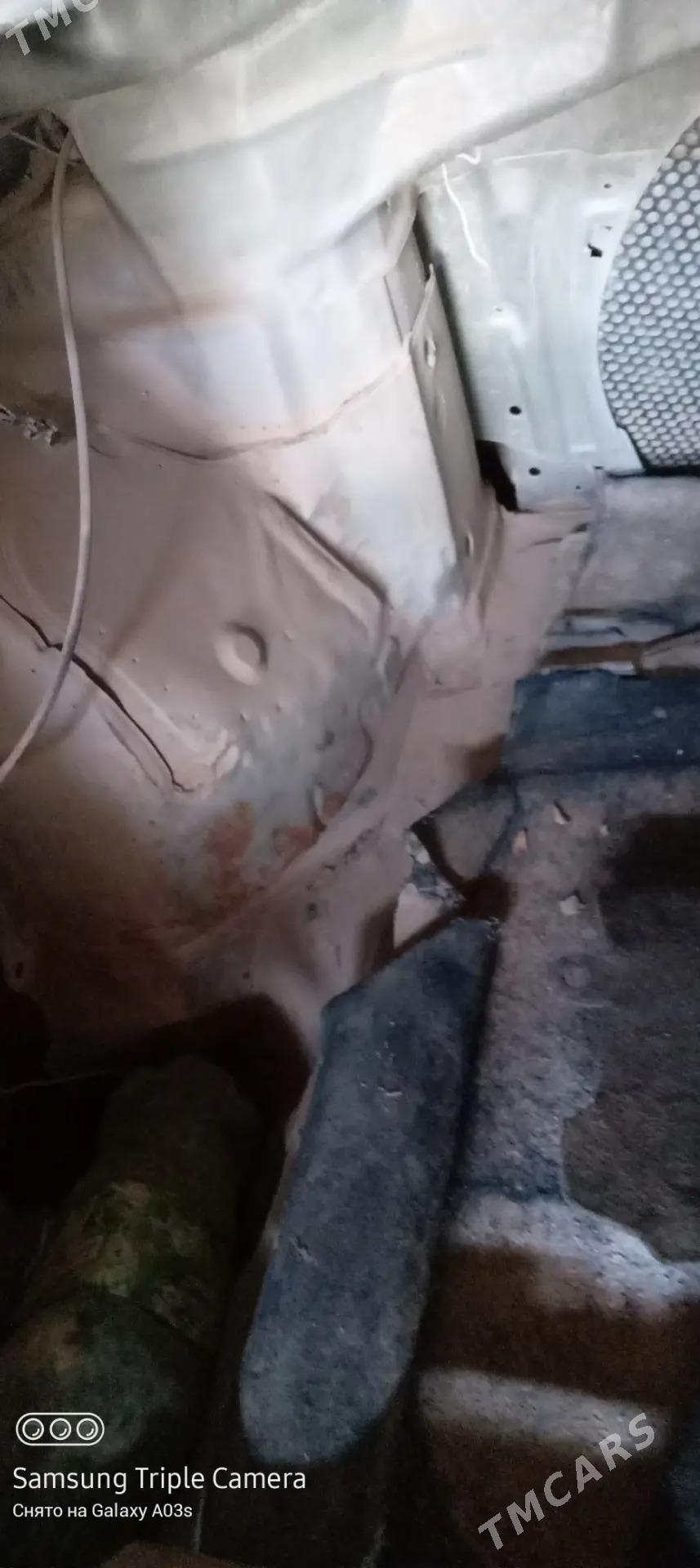 Toyota Corolla 1999 - 50 000 TMT - Халач - img 5