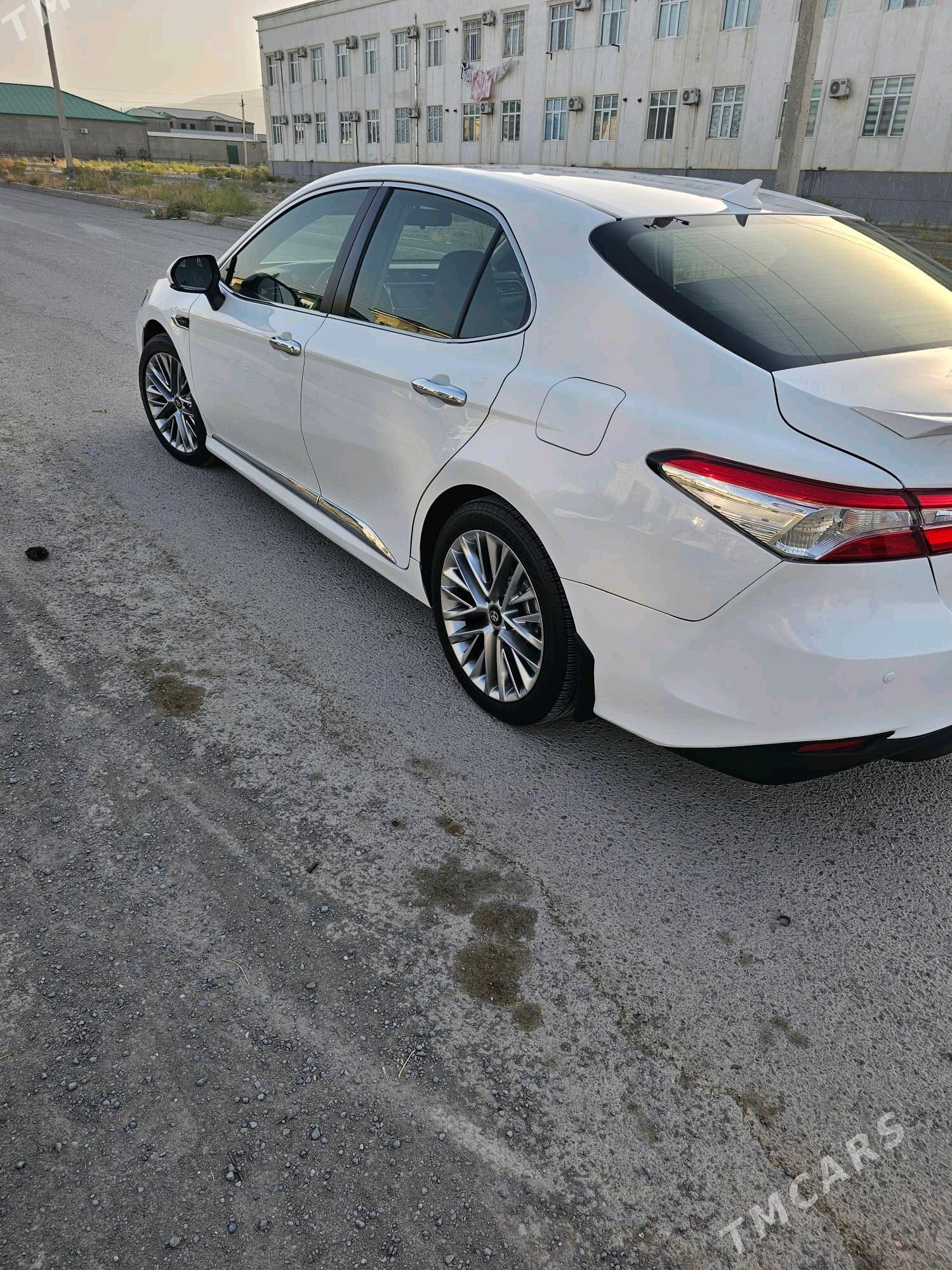 Toyota Camry 2019 - 267 000 TMT - Gökdepe - img 2