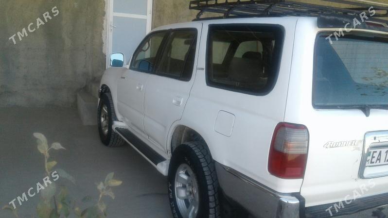 Toyota 4Runner 2000 - 120 000 TMT - Бахарден - img 3