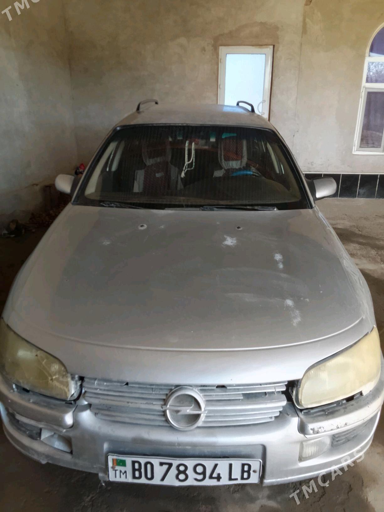 Opel Omega 1996 - 25 000 TMT - Дянев - img 6