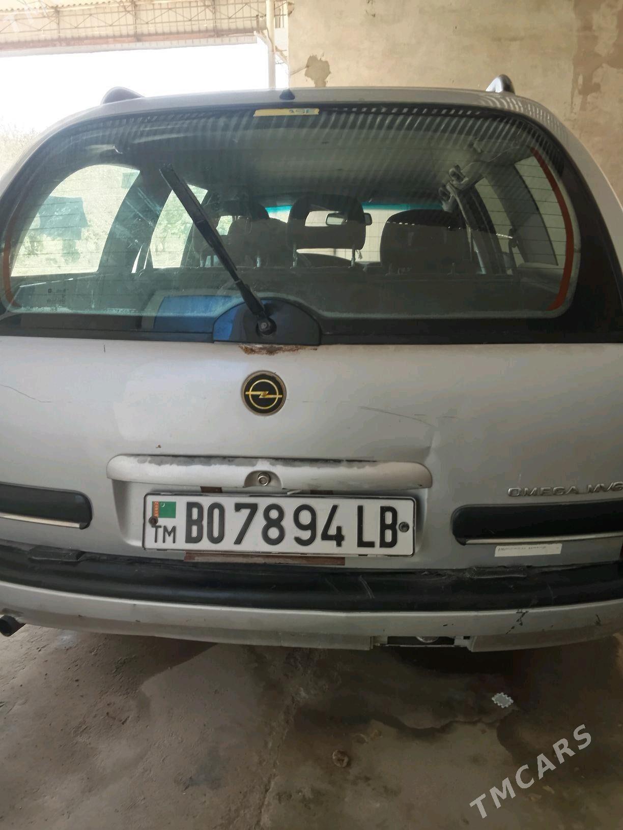 Opel Omega 1996 - 25 000 TMT - Дянев - img 4