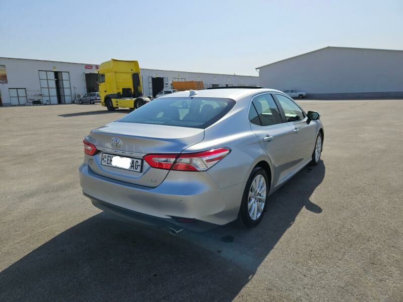 Toyota Camry 2018 - 333 000 TMT - Aşgabat - img 8