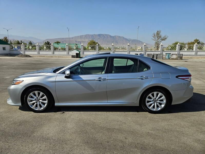 Toyota Camry 2018 - 333 000 TMT - Aşgabat - img 6