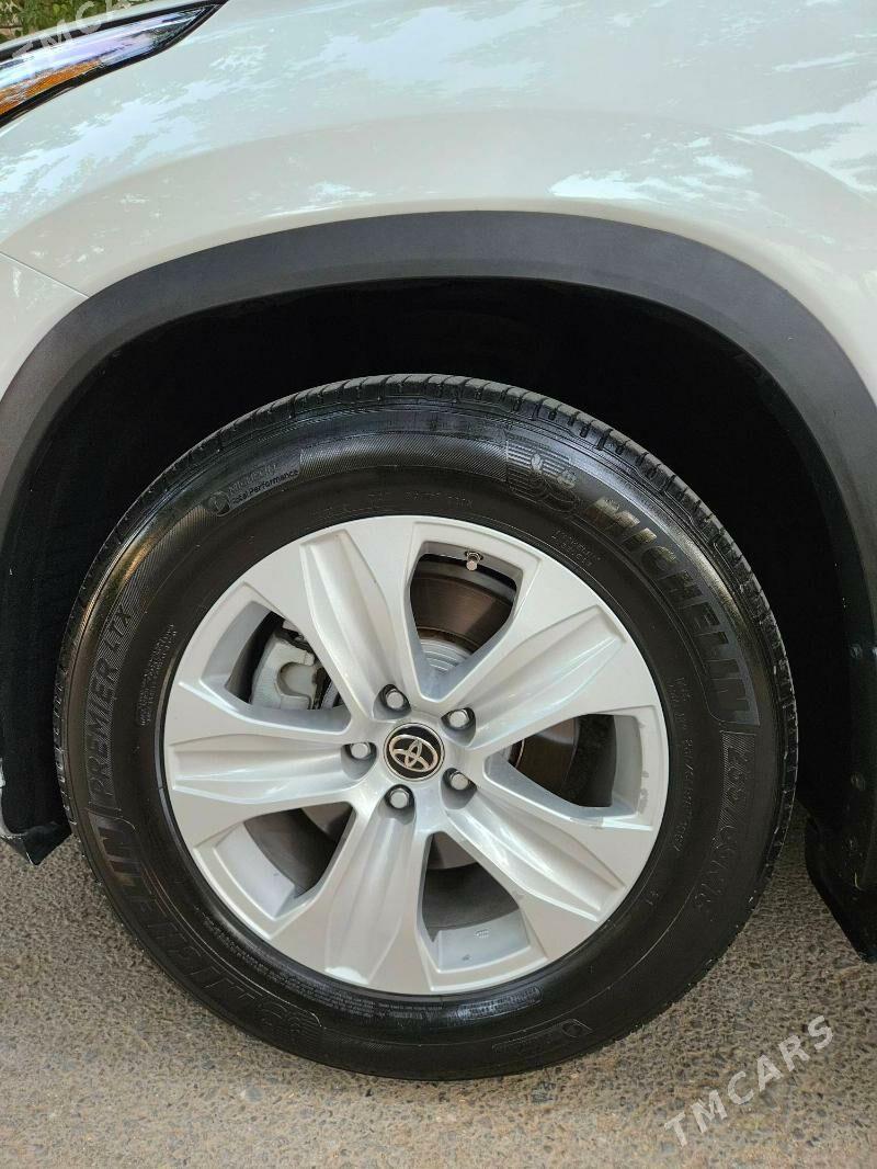 Toyota Highlander 2021 - 550 000 TMT - Aşgabat - img 10