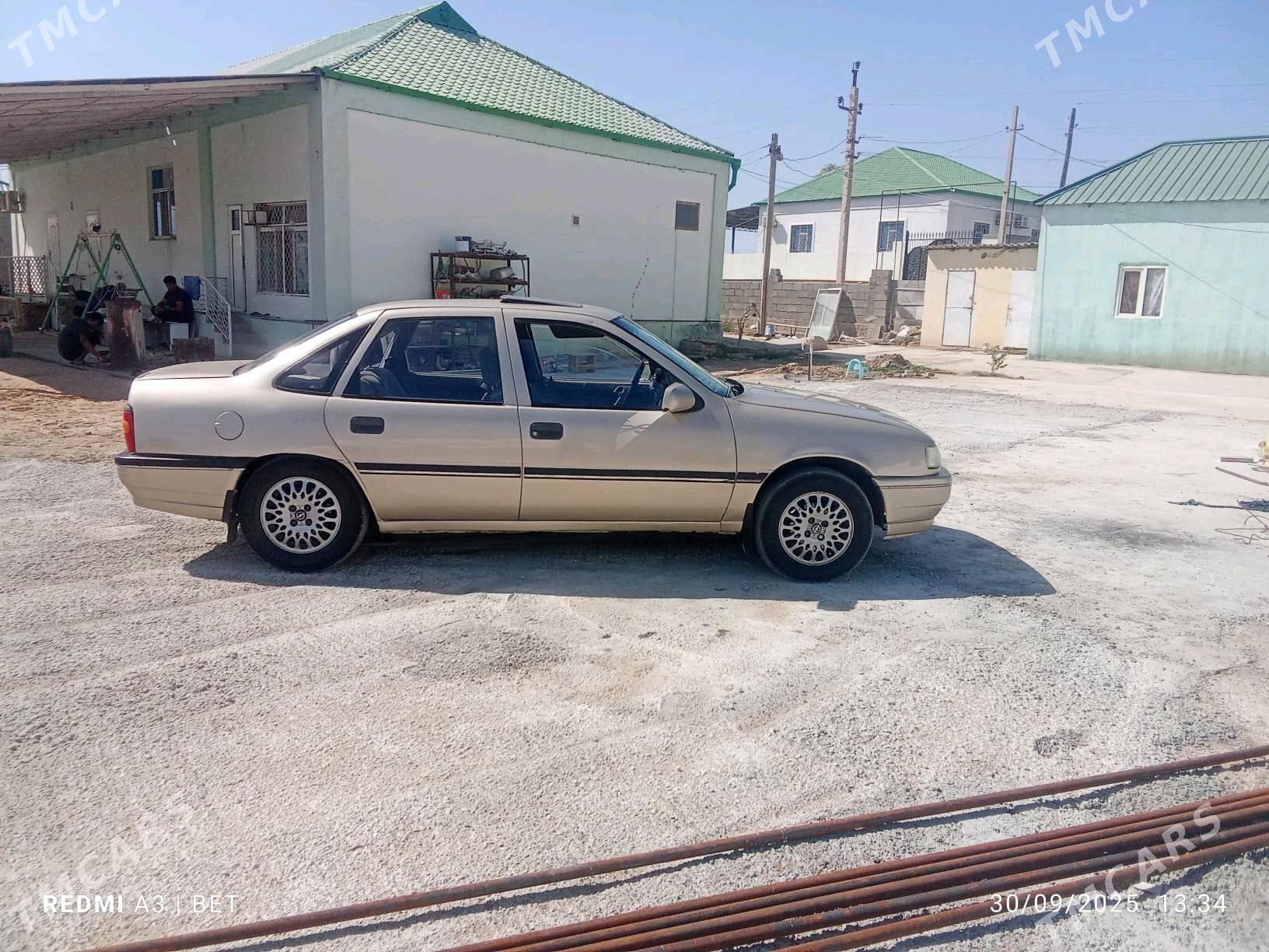 Opel Vectra 1992 - 40 000 TMT - Гарадамак - img 3