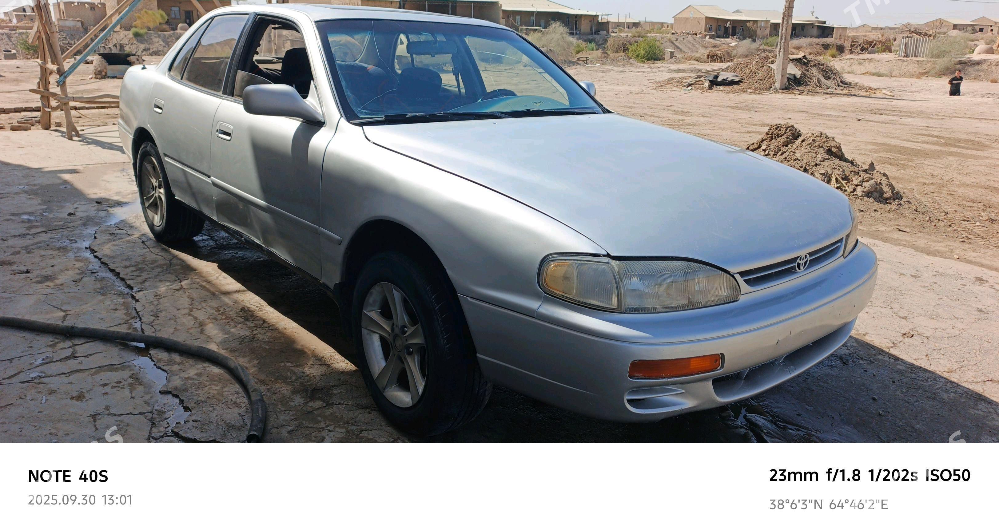 Toyota Camry 1995 - 65 000 TMT - Halaç - img 2
