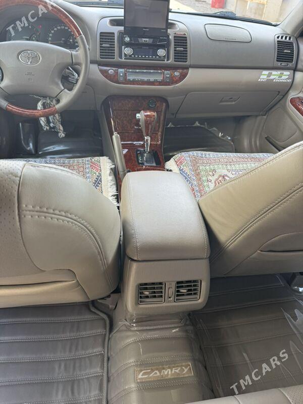 Toyota Camry 2004 - 240 000 TMT - Sarahs - img 3