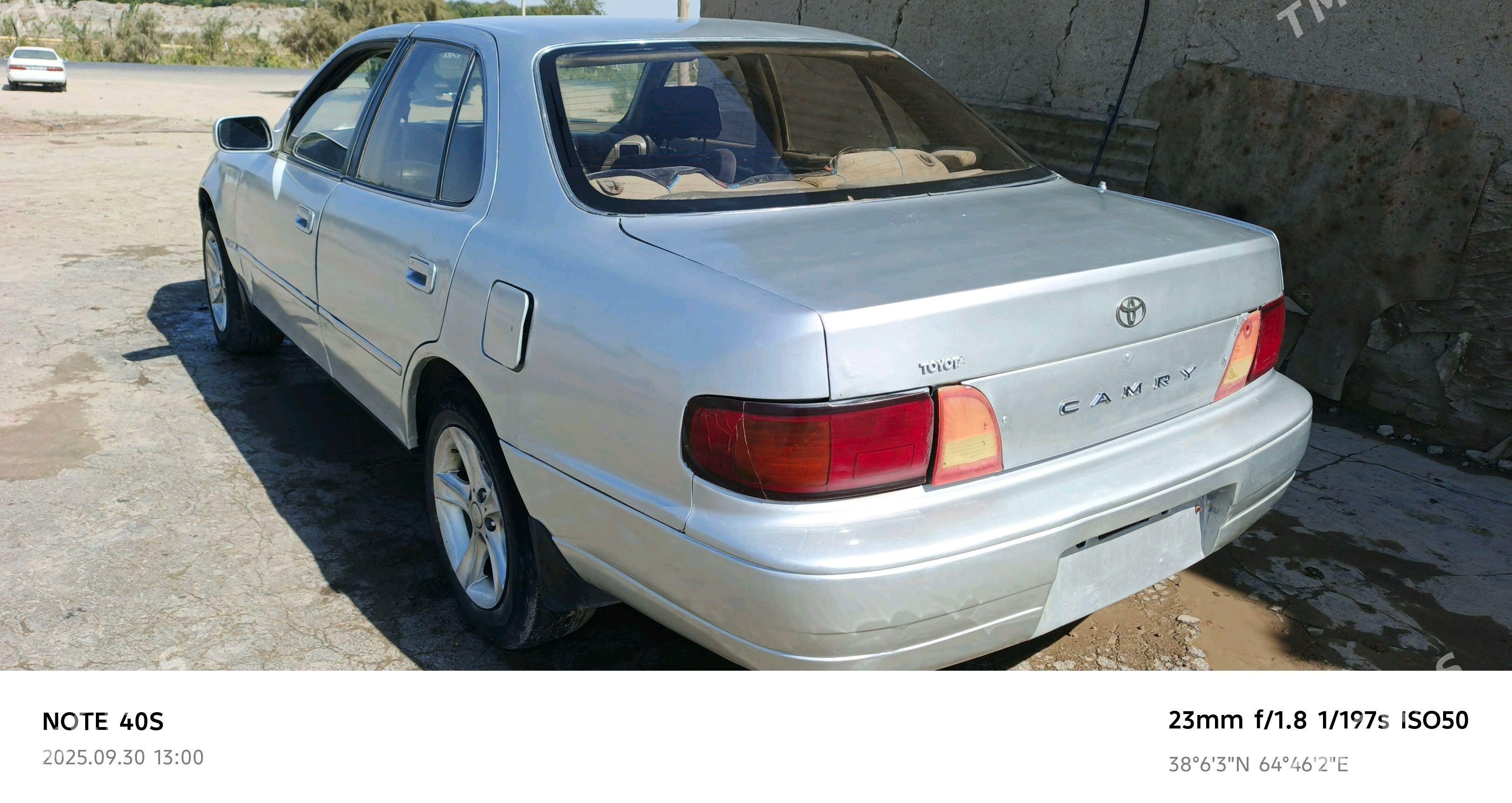 Toyota Camry 1995 - 65 000 TMT - Halaç - img 4