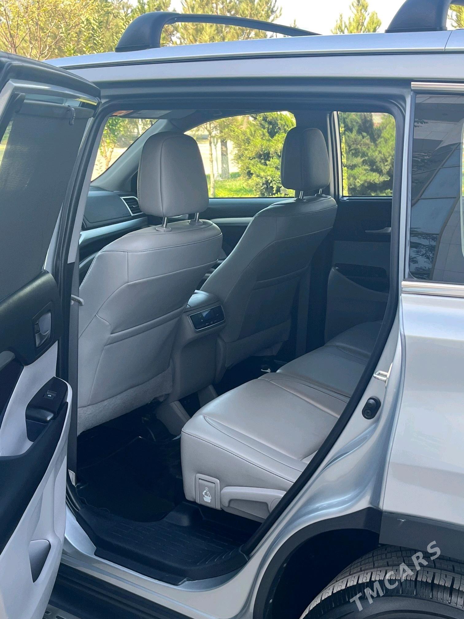 Toyota Highlander 2019 - 460 000 TMT - Türkmenabat - img 6