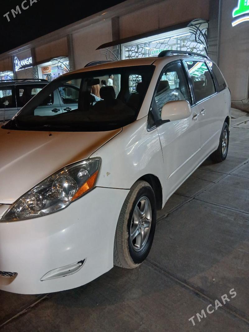 Toyota Sienna 2004 - 150 000 TMT - Туркменабат - img 10