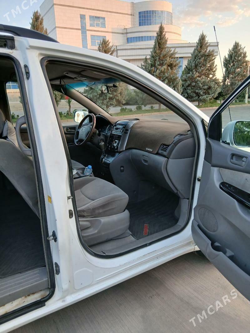 Toyota Sienna 2004 - 150 000 TMT - Туркменабат - img 7