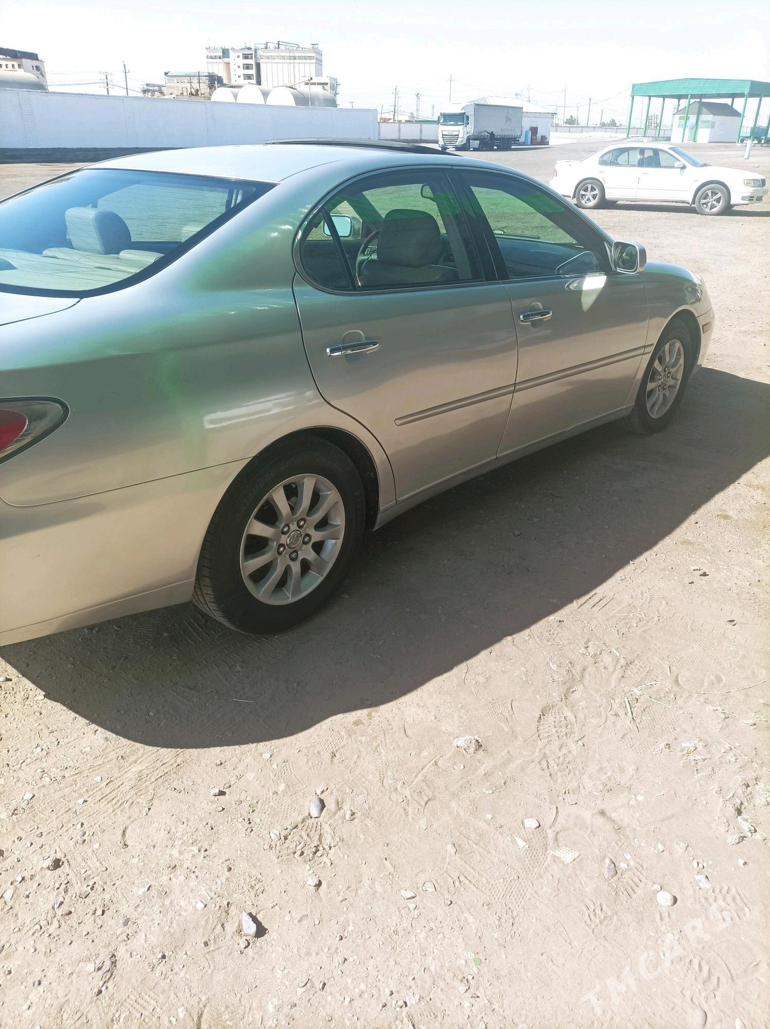 Lexus ES 300 2003 - 200 000 TMT - Дянев - img 4