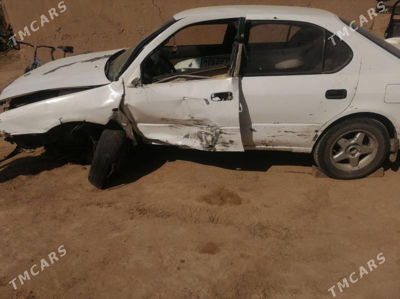 Toyota Camry 1994 - 20 000 TMT - Tagtabazar - img 3