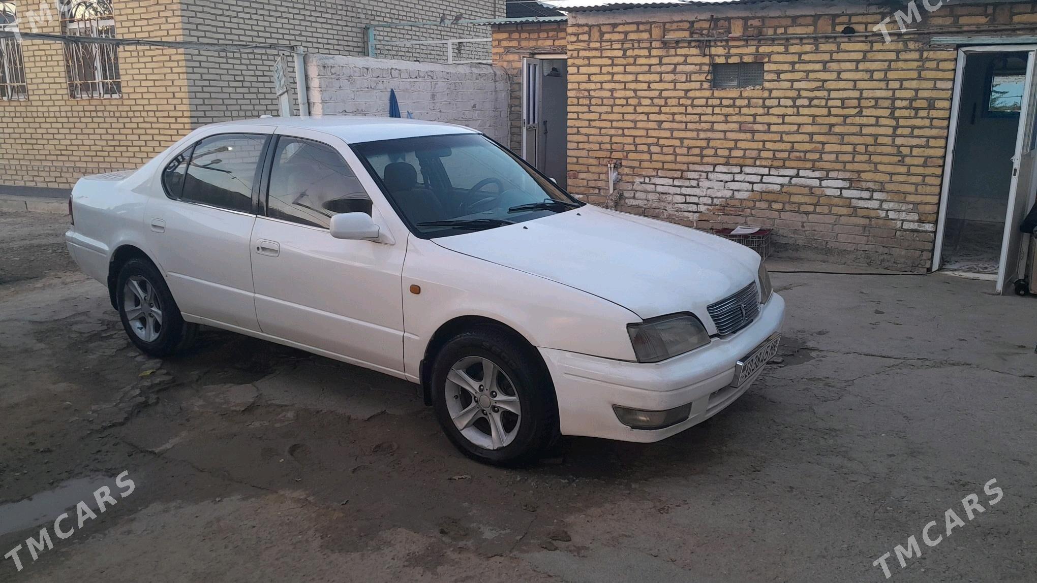 Toyota Camry 1994 - 60 000 TMT - Ёлётен - img 3
