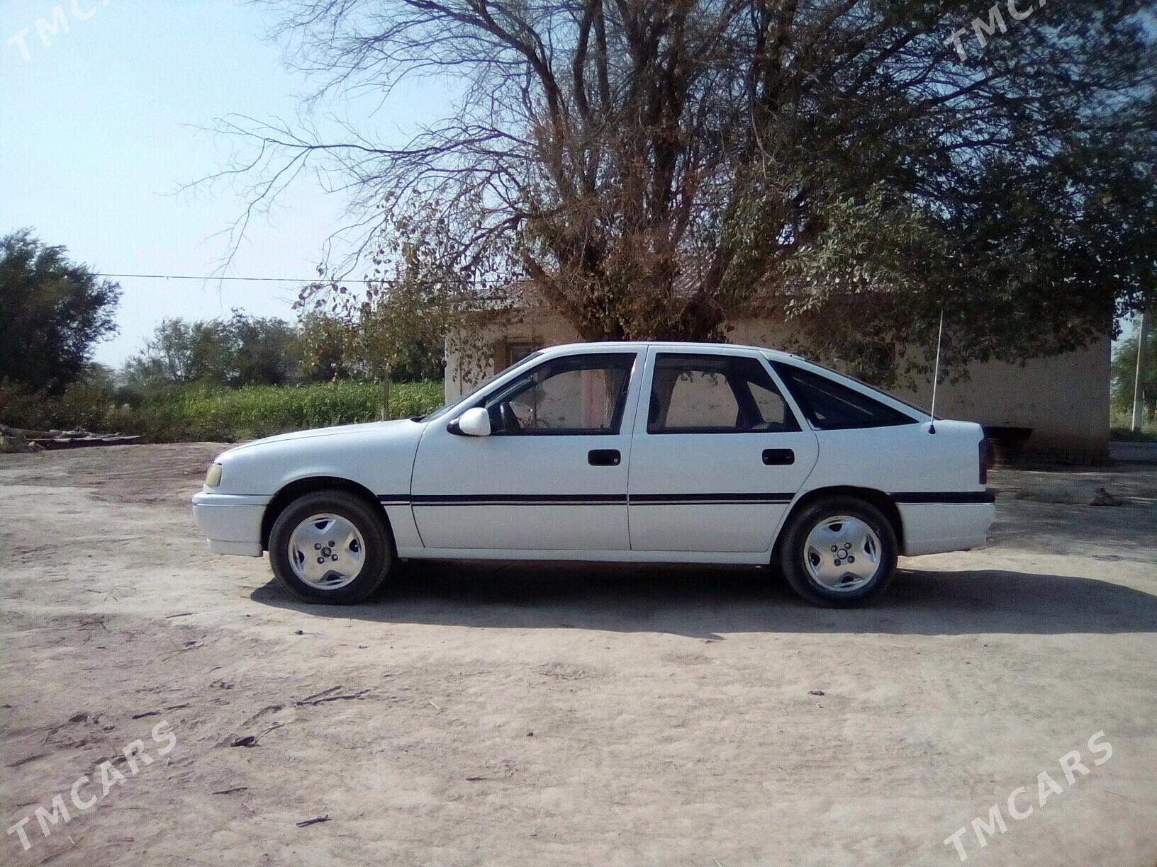 Opel Vectra 1990 - 24 000 TMT - Görogly (Tagta) - img 2