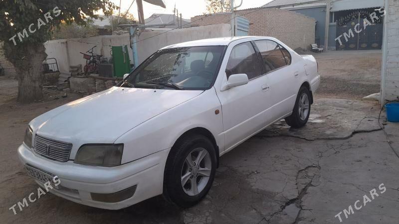 Toyota Camry 1994 - 60 000 TMT - Ёлётен - img 4
