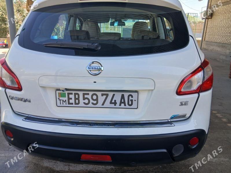 Nissan Qashqai 2011 - 175 000 TMT - Гуртли - img 2