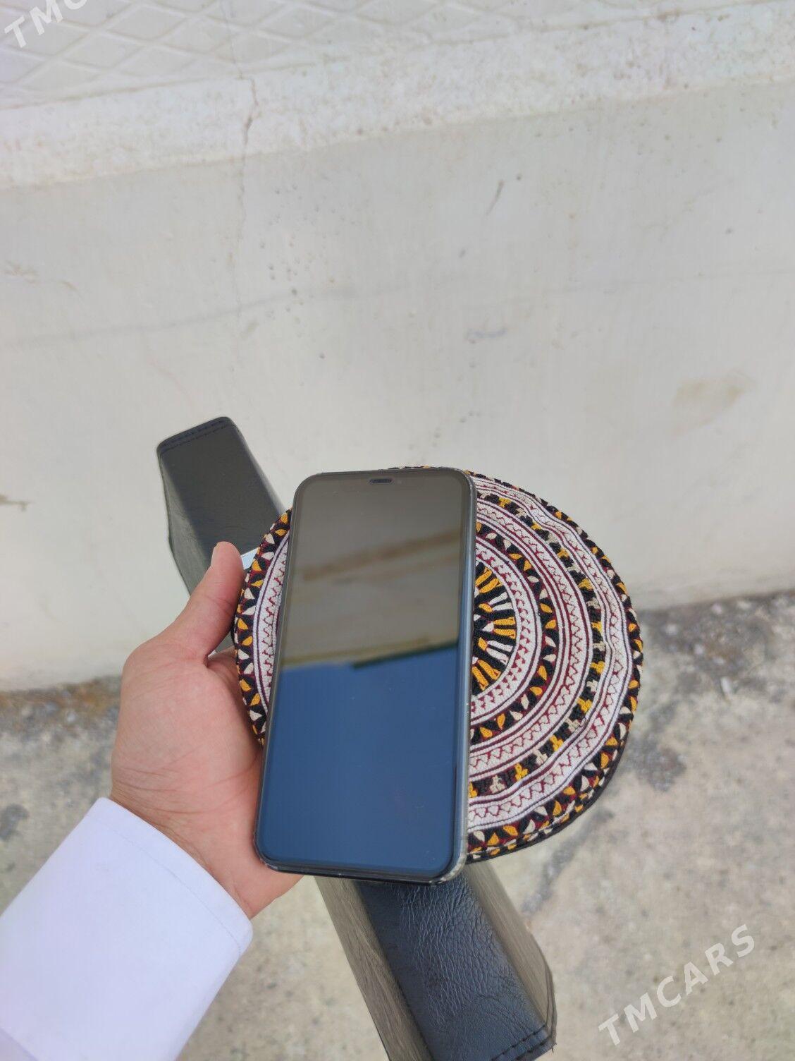 iPhone xr - Ашхабад - img 3