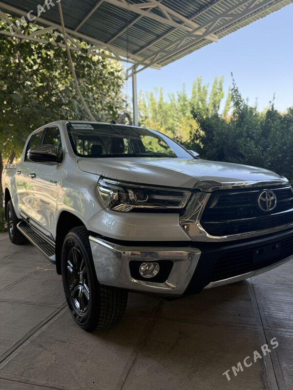 Toyota Hilux 2025 - 672 000 TMT - Aşgabat - img 6