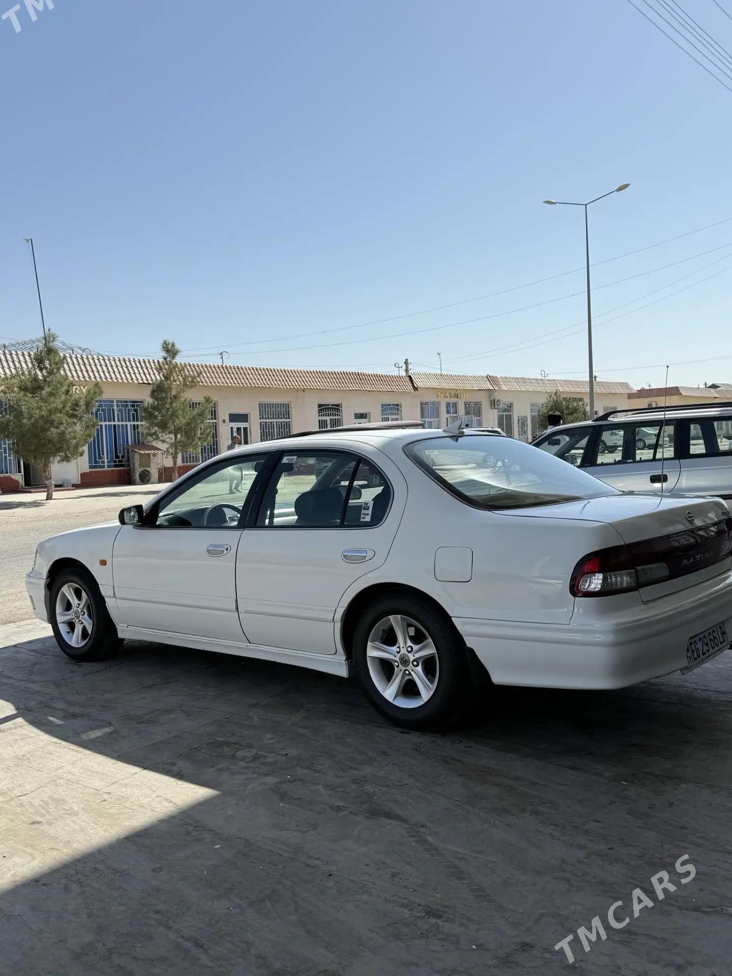 Nissan Maxima 1999 - 90 000 TMT - Dänew - img 8