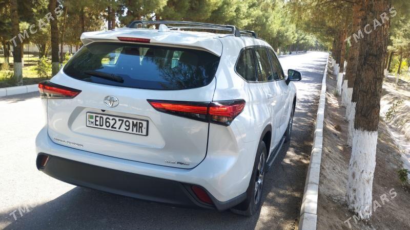 Toyota Highlander 2021 - 500 000 TMT - Мары - img 6
