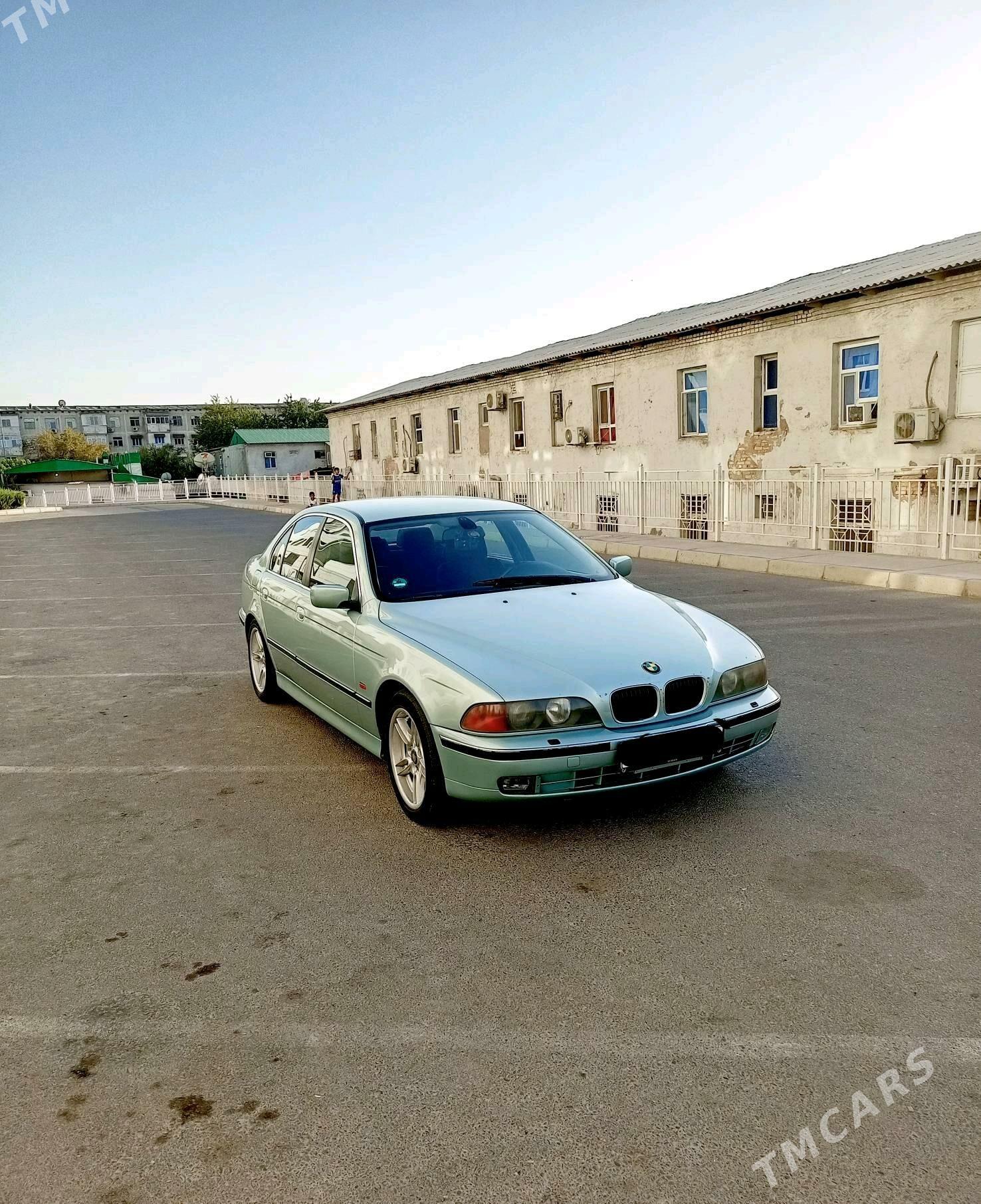 BMW 540 1999 - 95 000 TMT - Mary - img 7