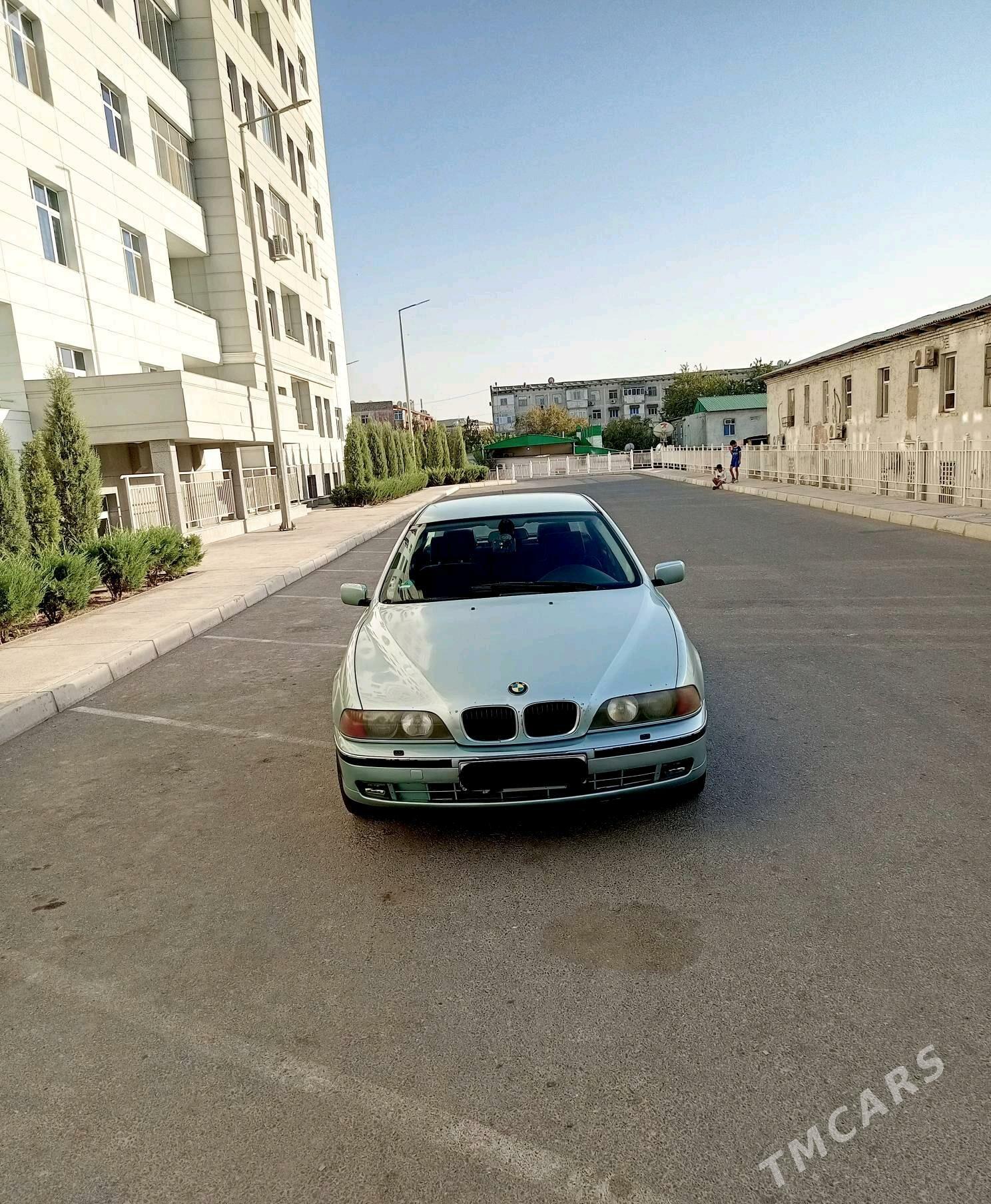 BMW 540 1999 - 95 000 TMT - Mary - img 2