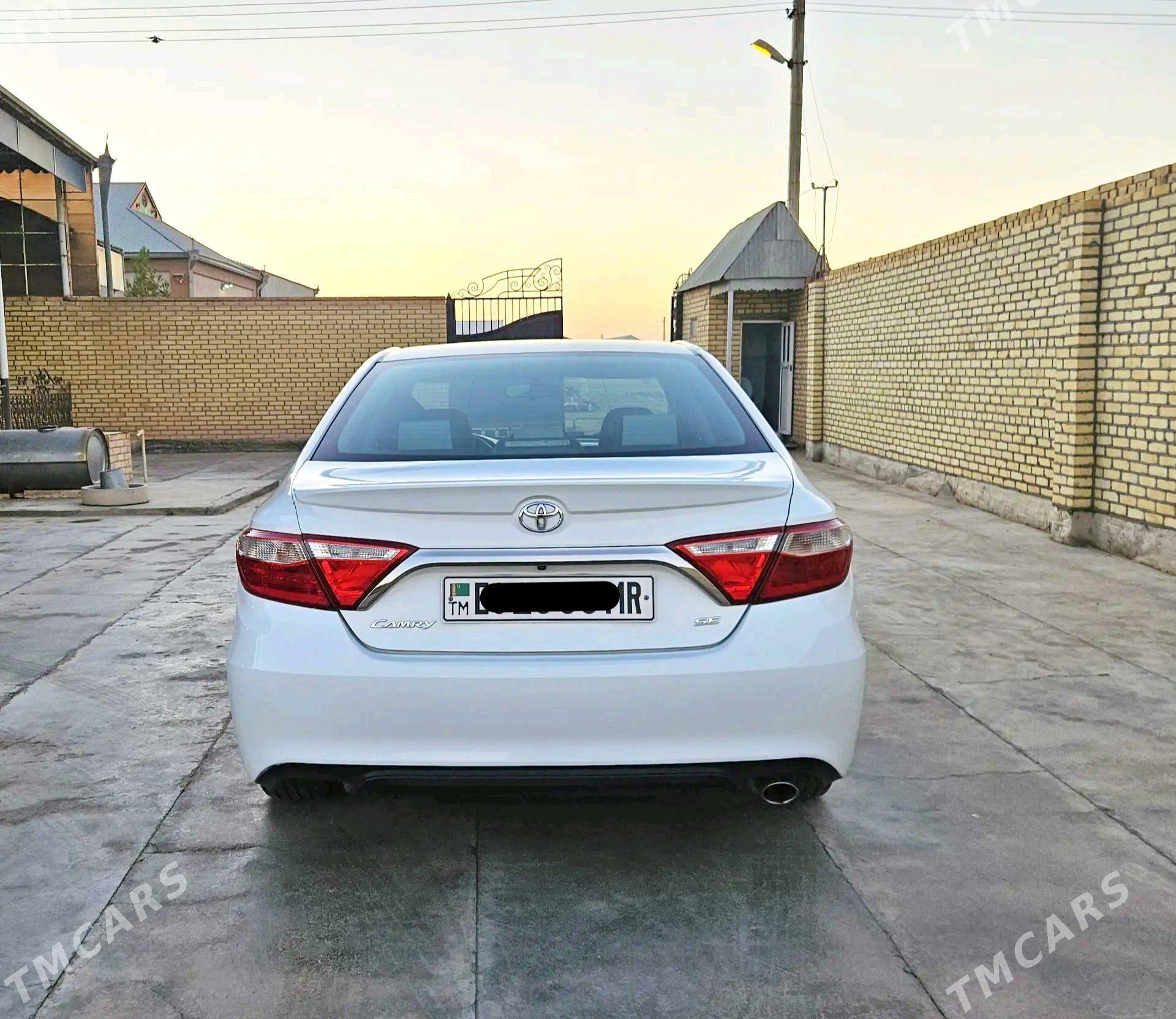 Toyota Camry 2017 - 260 000 TMT - Baýramaly - img 4