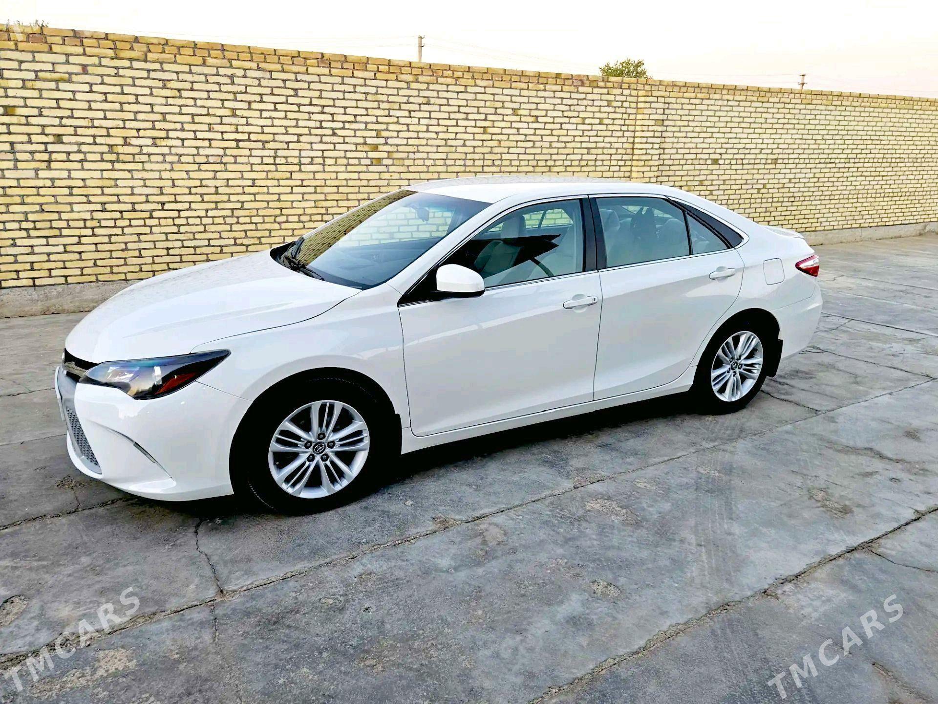 Toyota Camry 2017 - 260 000 TMT - Baýramaly - img 5
