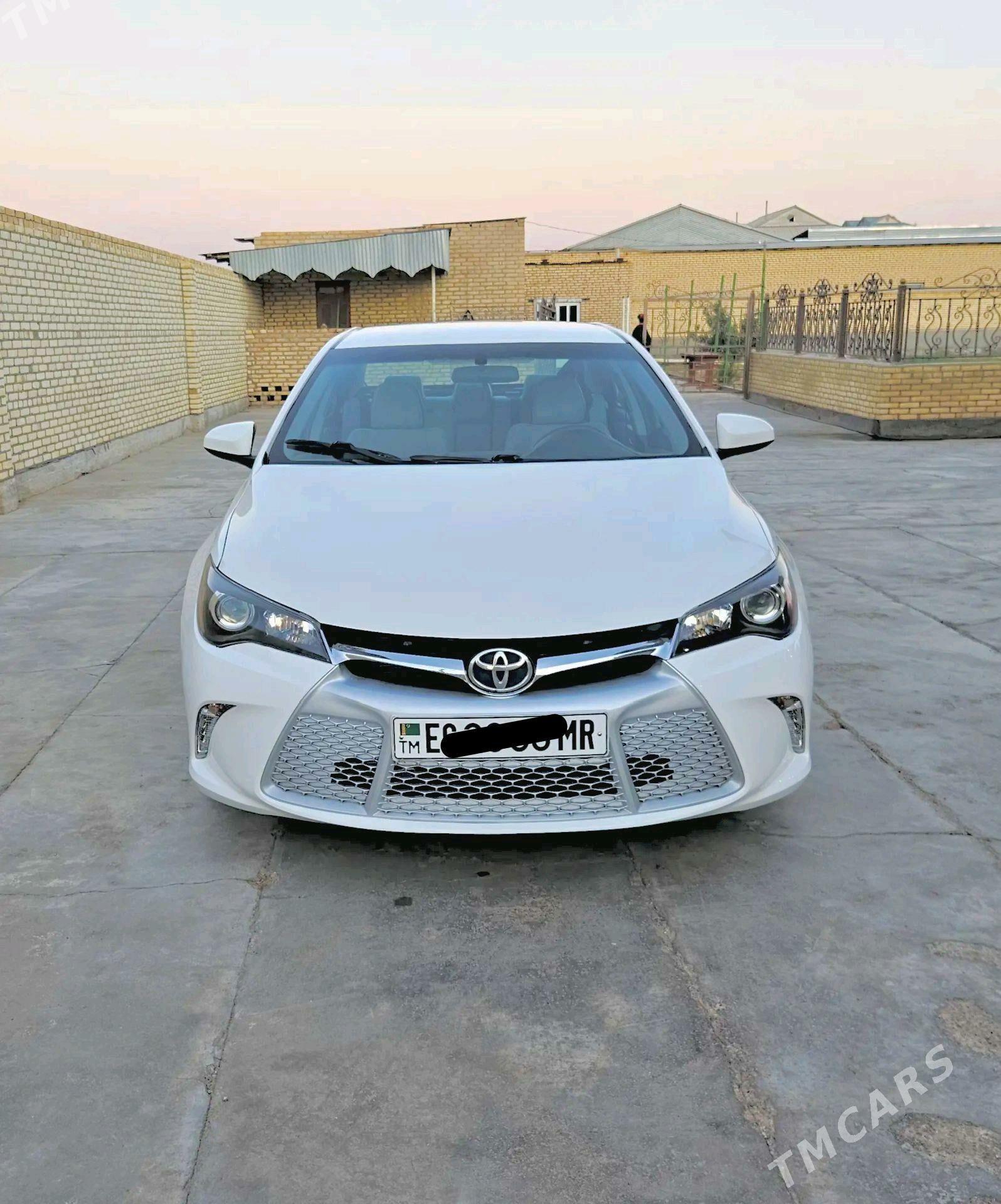 Toyota Camry 2017 - 260 000 TMT - Baýramaly - img 7